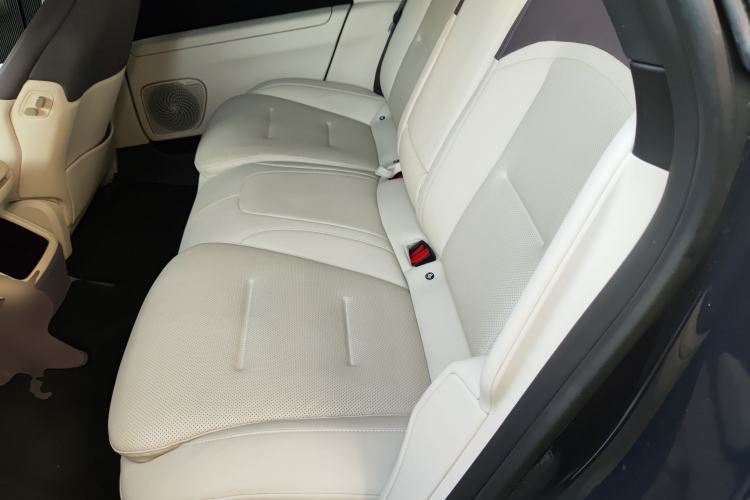 Used Avatr 12 2025 Refresh Max Extended-Range Version Left Rear Seat
