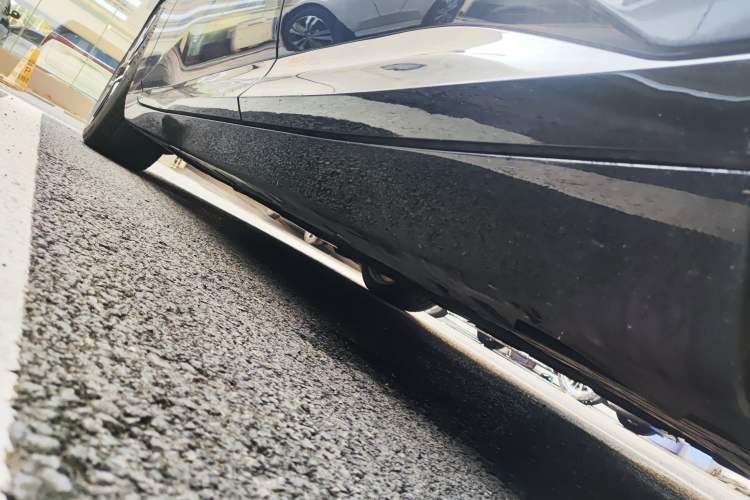 Used Avatr 12 2025 Refresh Max Extended-Range Version Left Side Sill