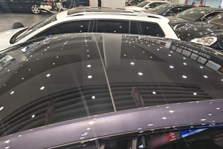 Used Avatr 12 2025 Ultra Extended-Range Edition Roof