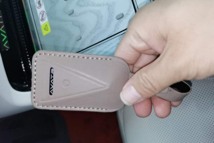 Used Avatr 12 2025 Ultra Extended-Range Edition Vehicle Key