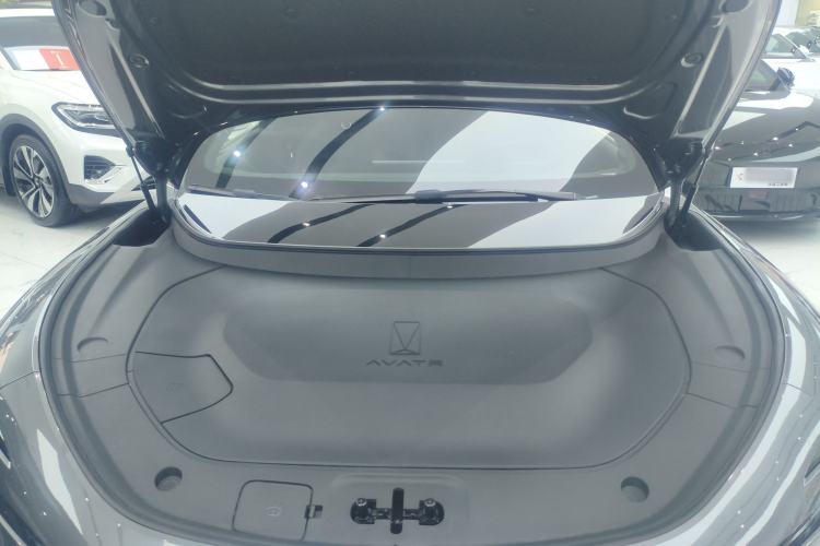 Used Avatr 12 2025 Ultra Extended-Range Edition Engine Bay