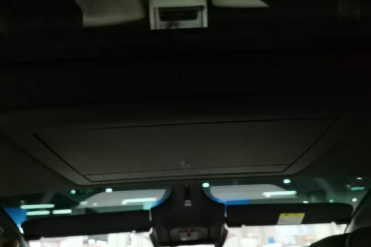 Used Avatr 12 2025 Ultra Extended-Range Edition Headliner
