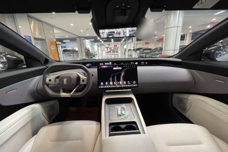 Used Avatr 12 2025 Ultra Extended-Range Edition Interior 3