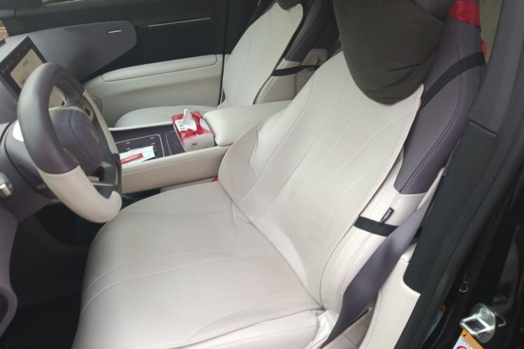 Used Avatr 12 2025 Max Extended-Range Edition Left Front Seat