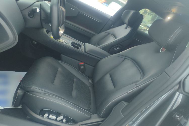 Used Avatr 12 2025 Ultra Extended-Range Edition Left Front Seat
