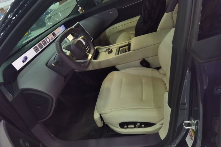 Used Avatr 12 2025 Max Extended-Range Edition Left Front Seat