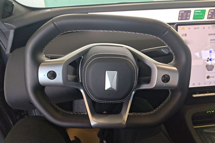 Used Avatr 12 2025 Updated Ultra All-Electric Four-Wheel Drive Steering Wheel