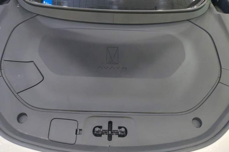 Used Avatr 12 2025 Max Extended-Range Edition Engine Bay