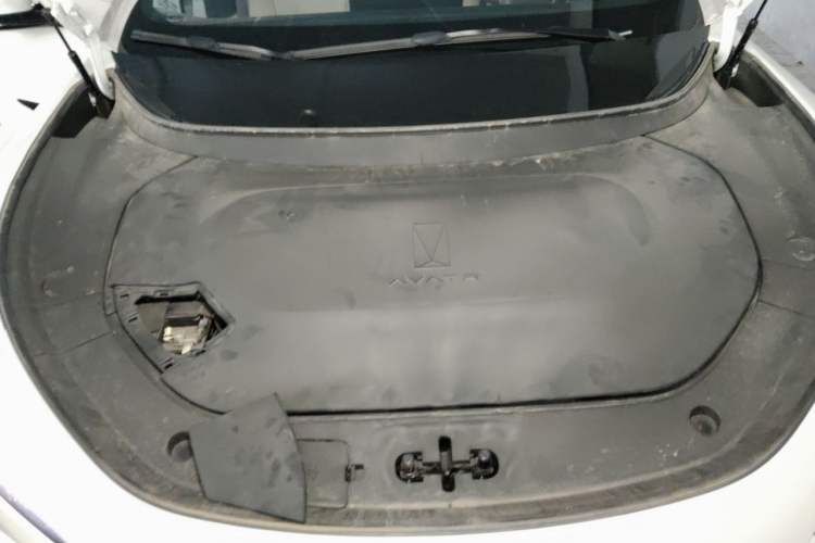 Used Avatr 12 2025 Max Extended-Range Edition Engine Bay
