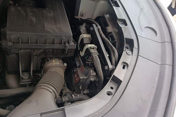 Used Avatr 12 2025 Ultra Extended-Range Edition Engine Bay Left