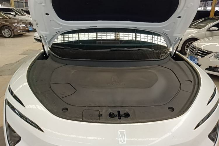 Used Avatr 12 2025 Year Updated Ultra Extended-Range Version Engine Bay