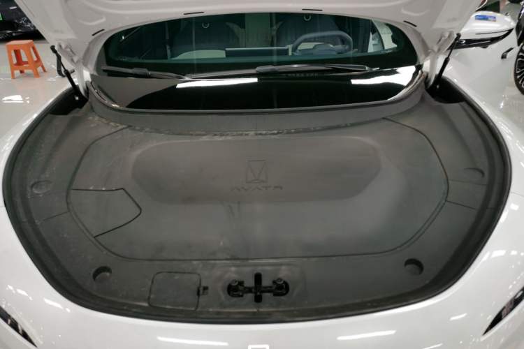 Used Avatr 12 2025 Max Extended-Range Edition Engine Bay