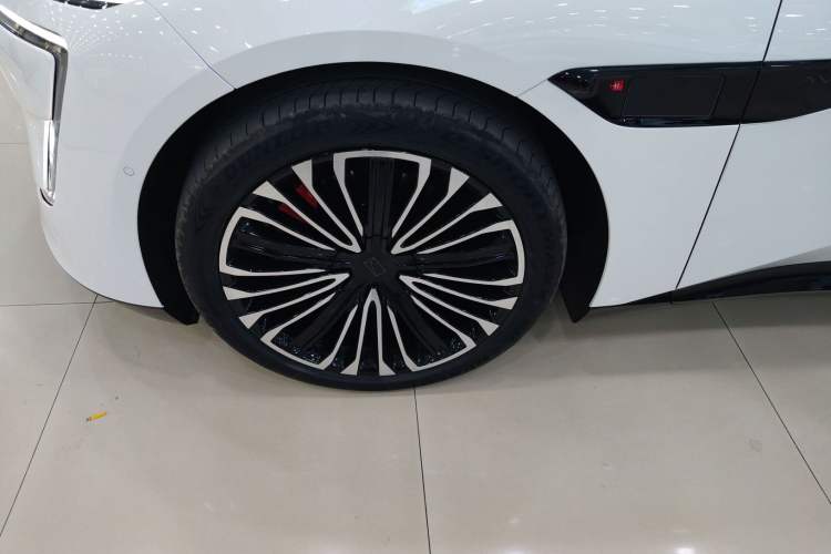 Used Avatr 12 2025 Max Extended-Range Edition Exterior 3