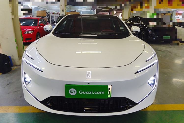 Used Avatr 12 2025 Updated Ultra All-Electric Four-Wheel Drive Front