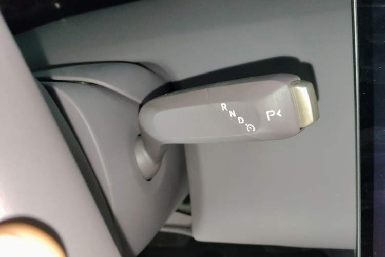 Used Avatr 12 2025 Max Extended-Range Edition Gear Lever