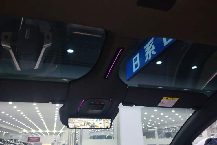 Used Avatr 12 2025 Max Extended-Range Edition Headliner