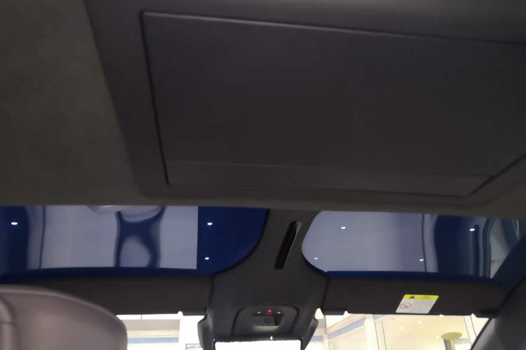 Used Avatr 12 2025 Ultra Extended-Range Edition Headliner