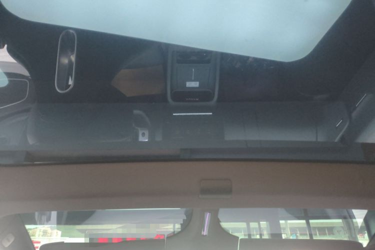 Used Avatr 12 2025 Max Extended-Range Edition Headliner