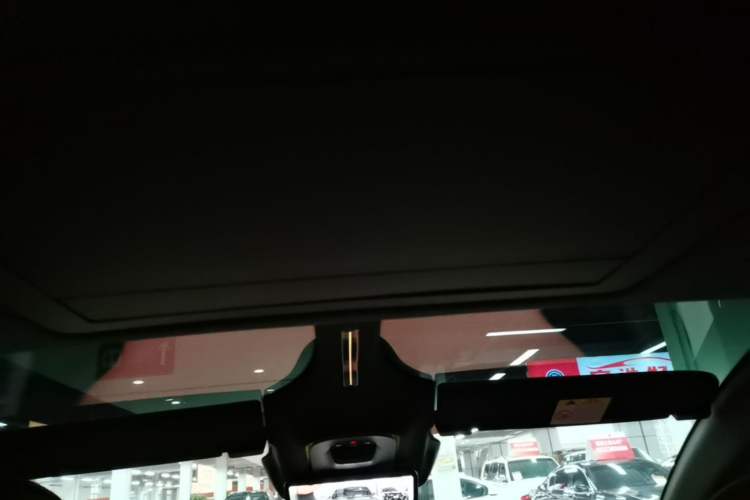 Used Avatr 12 2025 Year Updated Ultra Extended-Range Version Headliner
