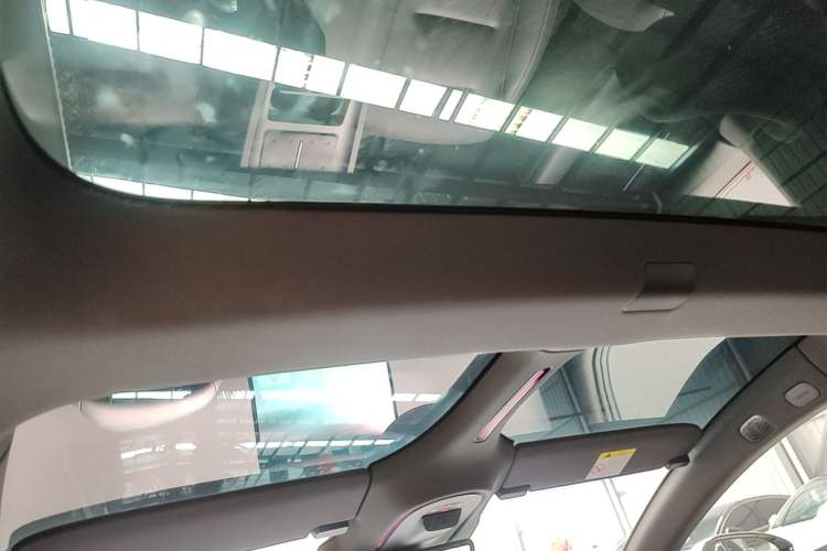 Used Avatr 12 2025 Max Extended-Range Edition Headliner