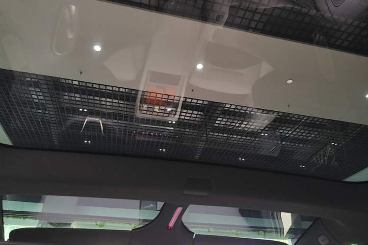 Used Avatr 12 2025 Max Extended-Range Edition Headliner