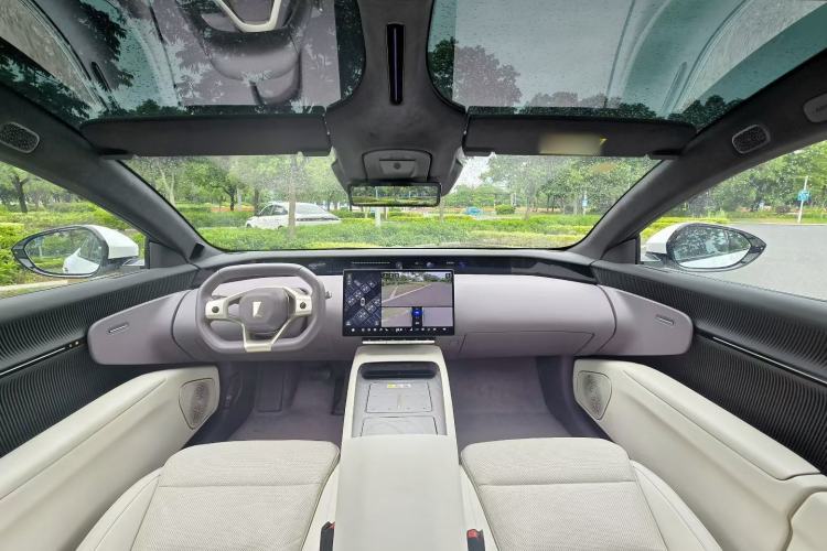 Used Avatr 12 2025 Ultra All-Electric Four-Wheel Drive Interior 2