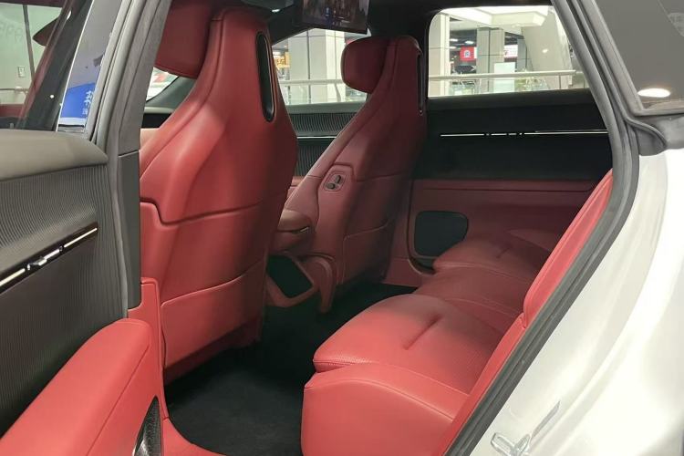 Used Avatr 12 2025 Year Updated Ultra Extended-Range Version Interior 3