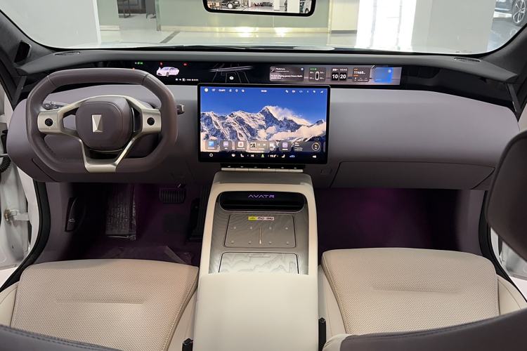 Used Avatr 12 2025 Ultra Extended-Range Edition Interior 3