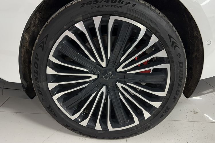 Used Avatr 12 2025 Ultra Extended-Range Edition Interior 9