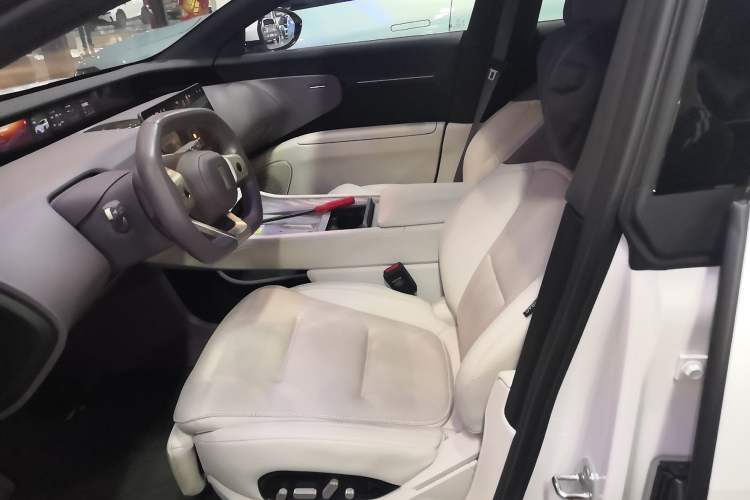 Used Avatr 12 2025 Ultra Extended-Range Edition Left Front Seat