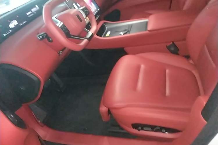 Used Avatr 12 2025 Year Updated Max All-Electric Version Left Front Seat