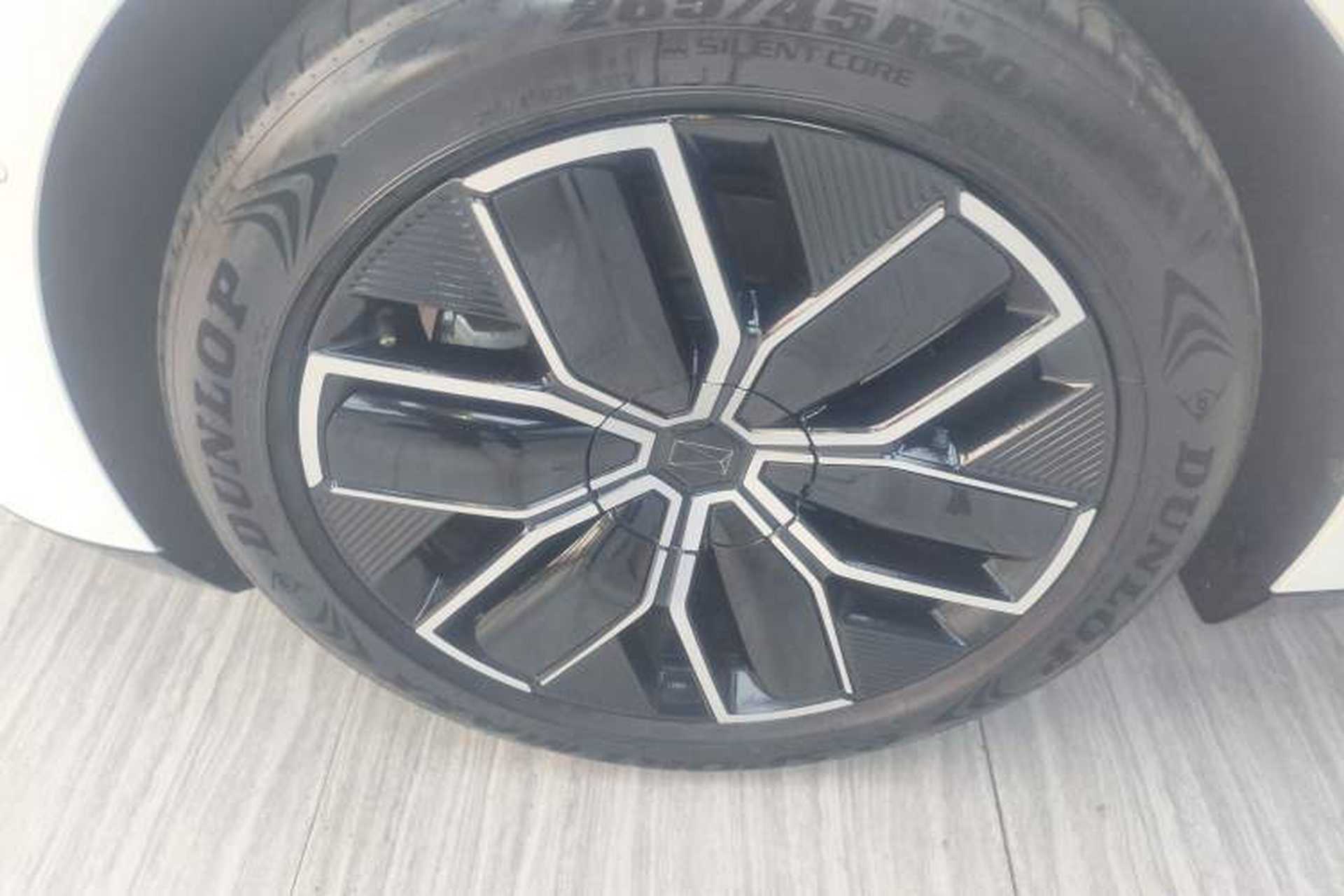 Used Avatr 12 2025 Max Extended-Range Edition Left Front Wheel Hub