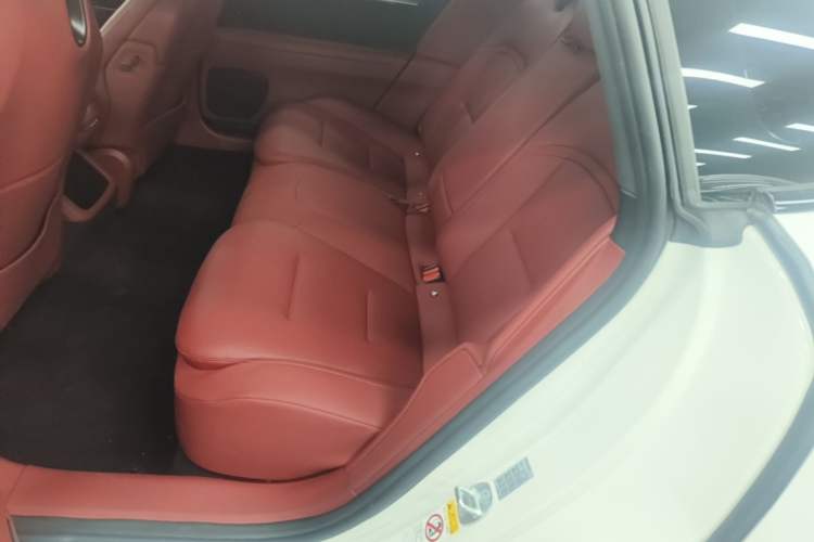 Used Avatr 12 2025 Year Updated Ultra Extended-Range Version Left Rear Seat