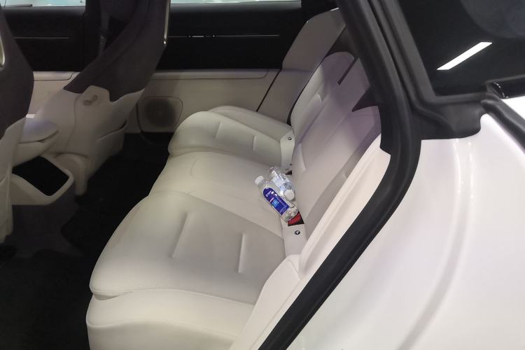 Used Avatr 12 2025 Ultra Extended-Range Edition Left Rear Seat