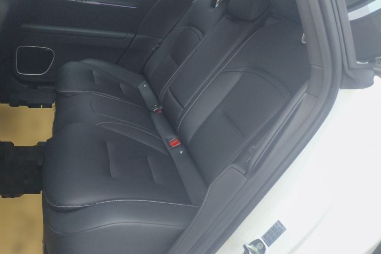 Used Avatr 12 2025 Max Extended-Range Edition Left Rear Seat