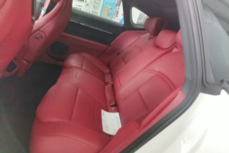Used Avatr 12 2025 Ultra All-Electric Four-Wheel Drive Left Rear Seat