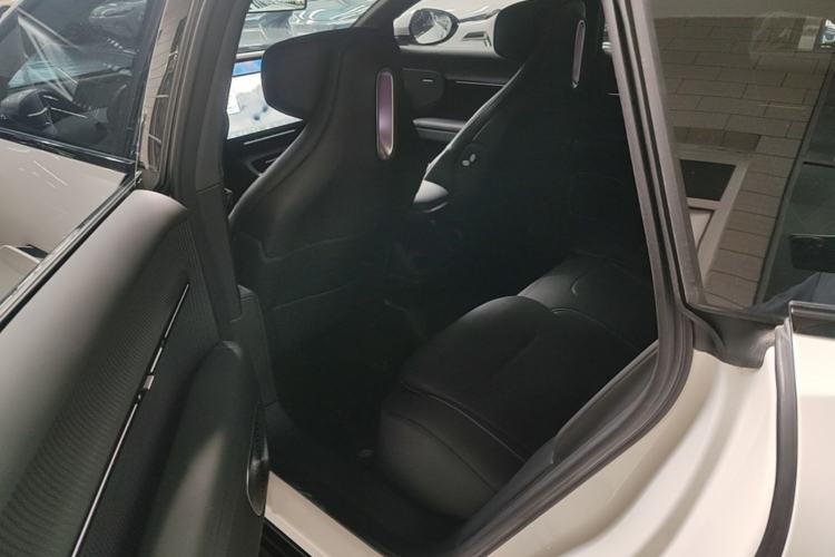 Used Avatr 12 2025 Max Extended-Range Edition Left Rear Seat