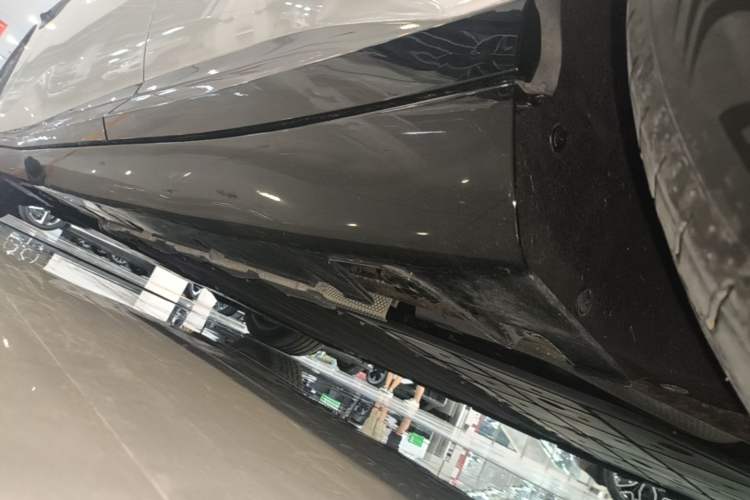Used Avatr 12 2025 Refresh Max Extended-Range Version Left Side Sill