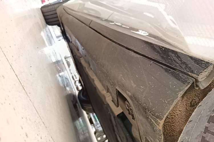 Used Avatr 12 2025 Year Updated Ultra Extended-Range Version Left Side Sill