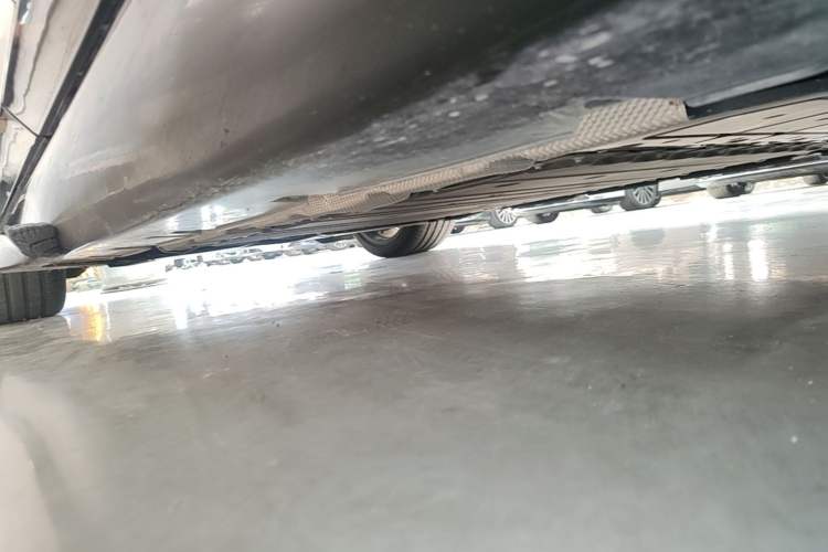 Used Avatr 12 2025 Max Extended-Range Edition Left Side Sill