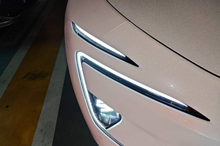 Used Avatr 12 2025 Max Extended-Range Edition Right Front Headlight