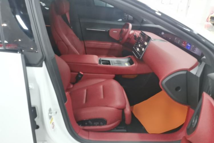 Used Avatr 12 2025 Year Updated Ultra Extended-Range Version Right Front Seat