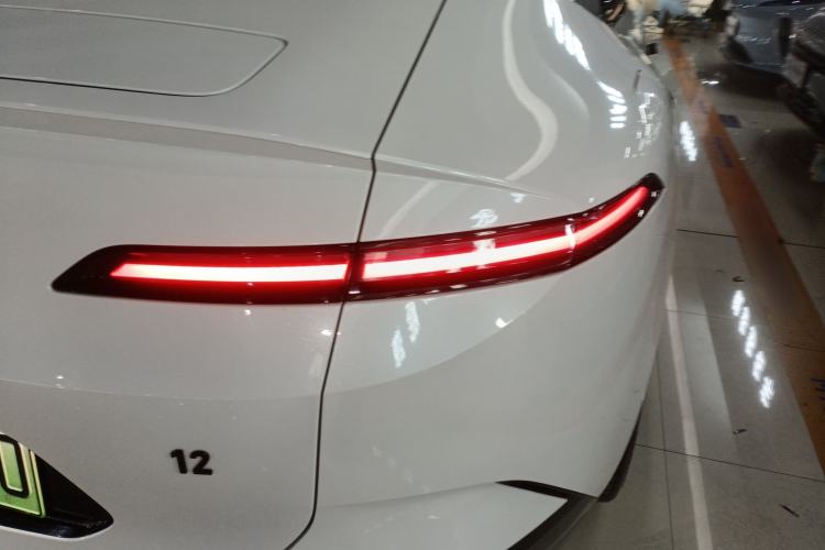 Used Avatr 12 2025 Max Extended-Range Edition Right Rear Taillight
