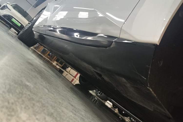 Used Avatr 12 2025 Refresh Max Extended-Range Version Right Side Sill