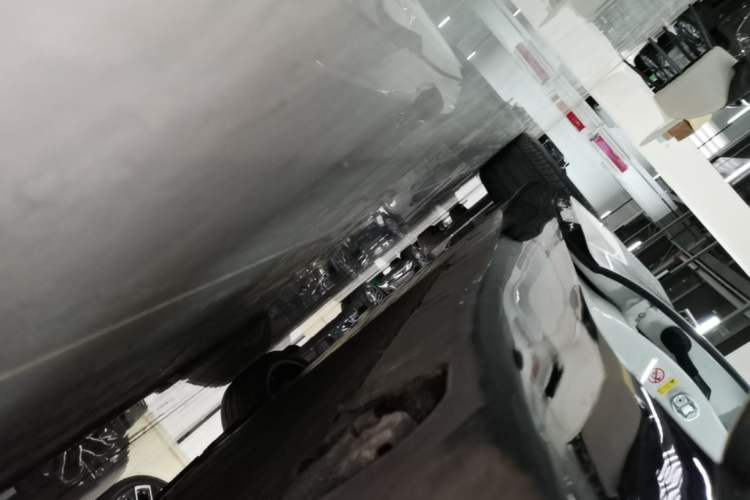 Used Avatr 12 2025 Year Updated Ultra Extended-Range Version Right Side Sill