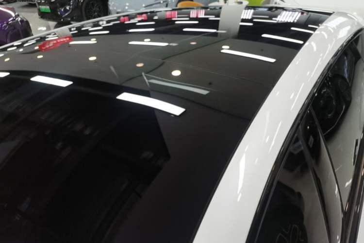 Used Avatr 12 2025 Year Updated Ultra Extended-Range Version Roof