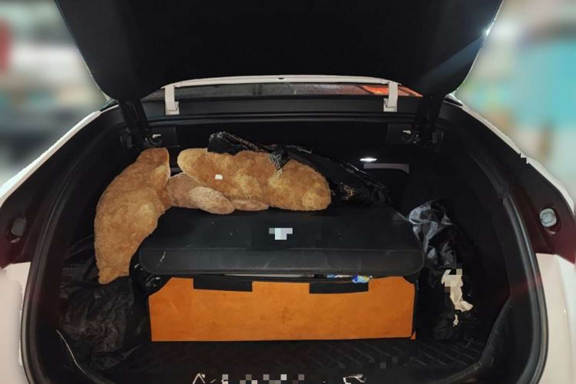 Used Avatr 12 2025 Max Extended-Range Edition Trunk