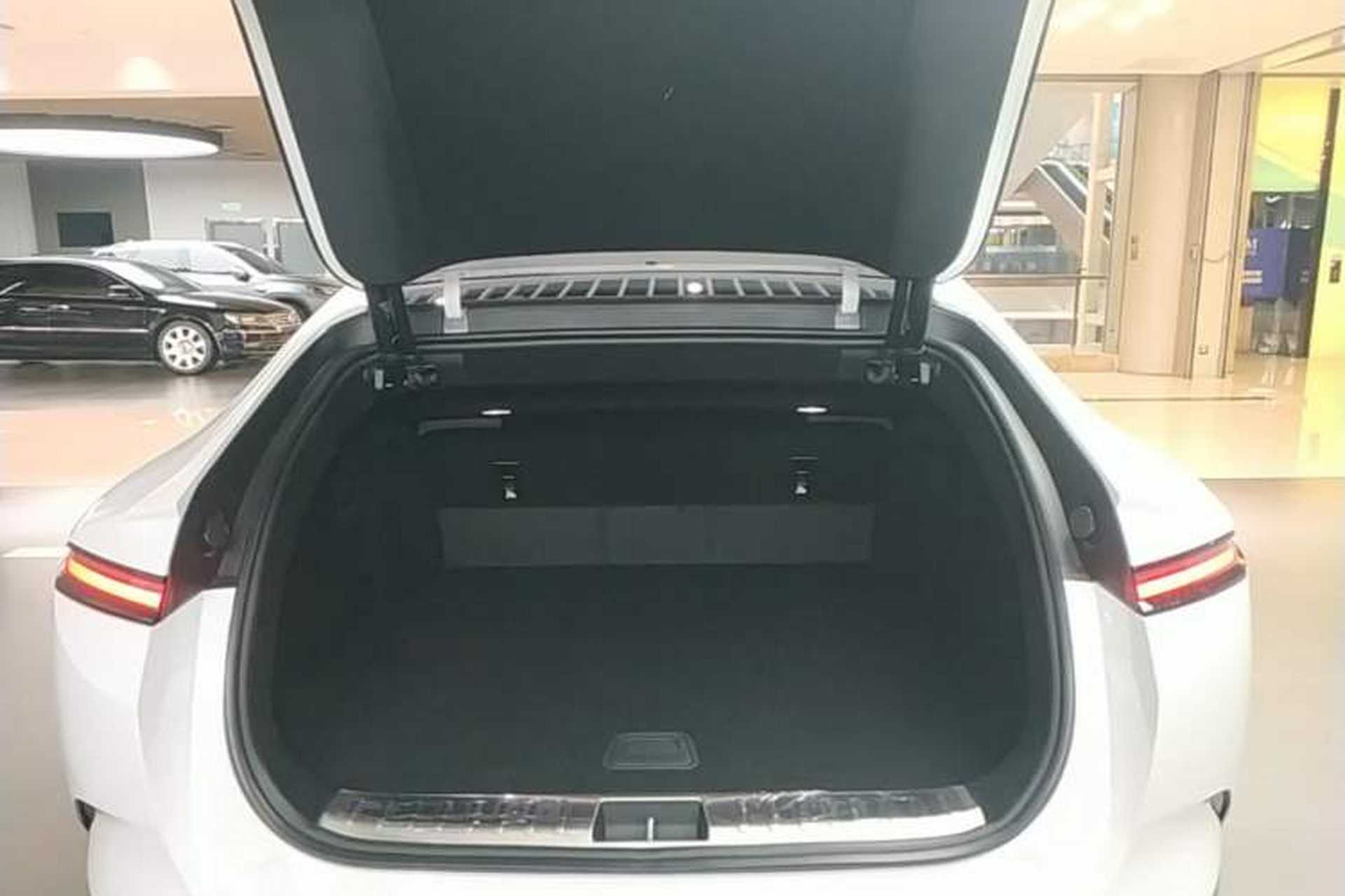 Used Avatr 12 2025 Refresh Max Extended-Range Version Trunk