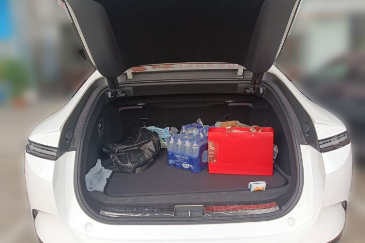Used Avatr 12 2025 Ultra Extended-Range Edition Trunk