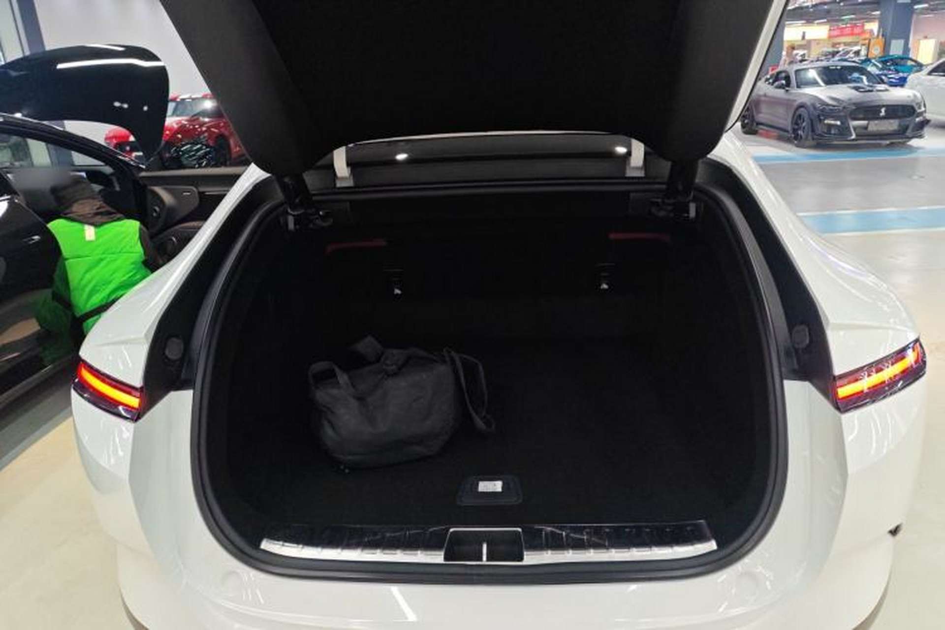 Used Avatr 12 2025 Year Updated Ultra Extended-Range Version Trunk